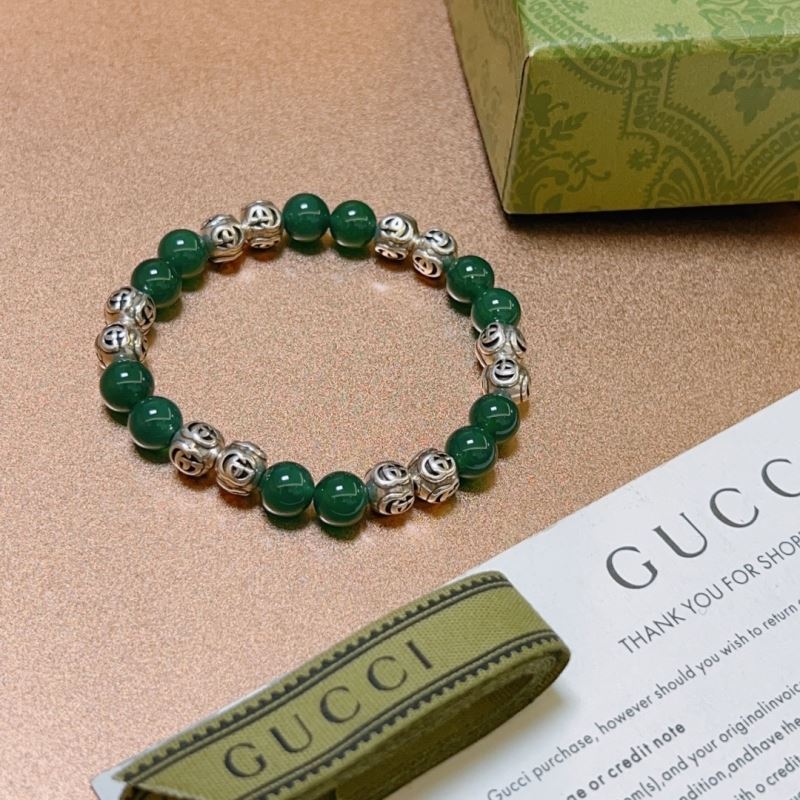 G*u*i bracelets